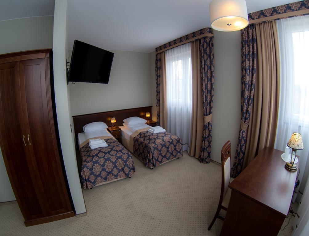 Hotel Imperial Residence Sandomierz Phòng bức ảnh